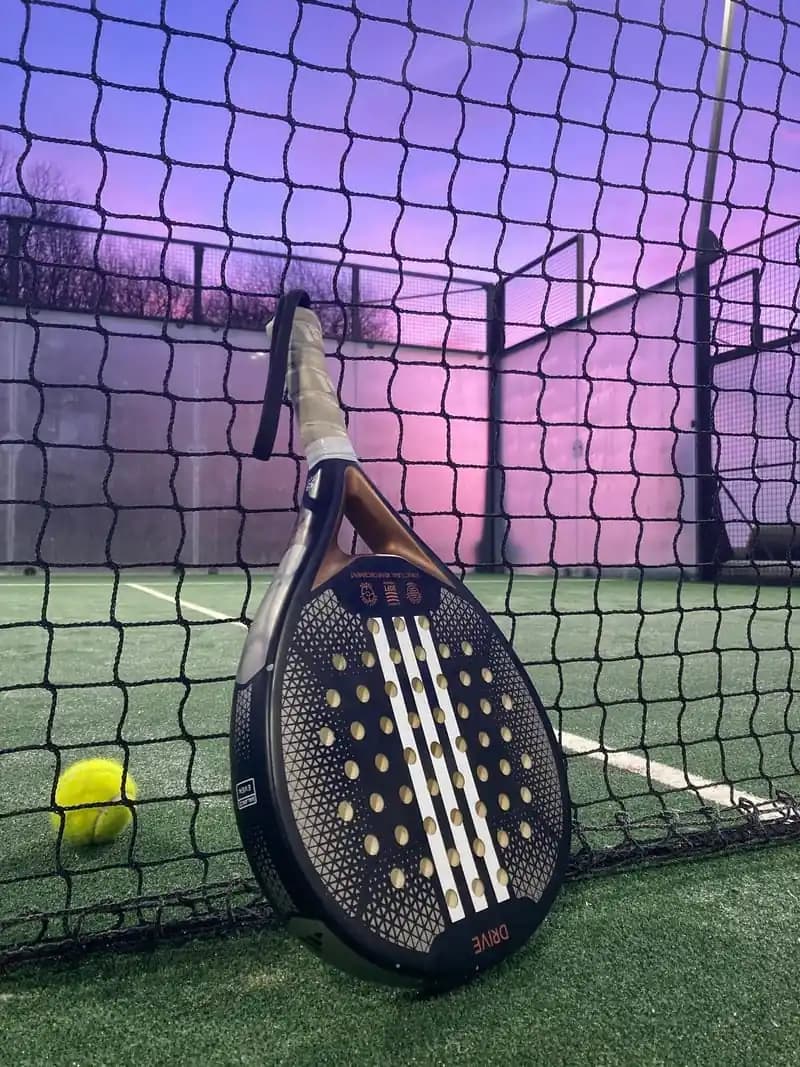 Ezeepadel Weybridge padel courts in Weybridge