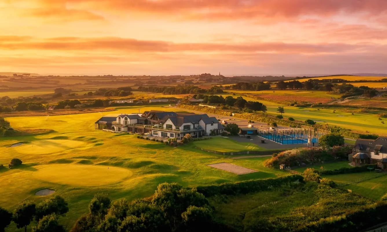 The Point At Polzeath With Rocks Lane