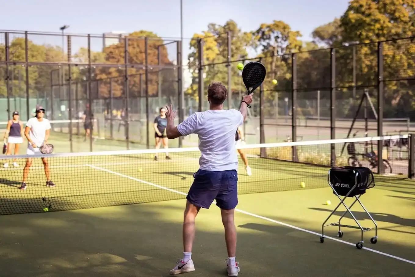 Park Sports - Regent's Park padel courts in London